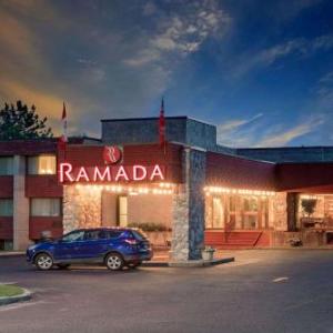 Capitol Centre North Bay Hotels - Ramada by Wyndham Pinewood Park Resort North Bay