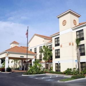 Holiday Inn Express Hotel & Suites Clearwater North/Dunedin