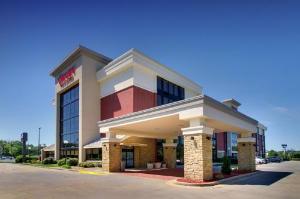 Drury Inn & Suites Greensboro, Greensboro