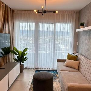 Luxury 1BR Condo Stunning Views