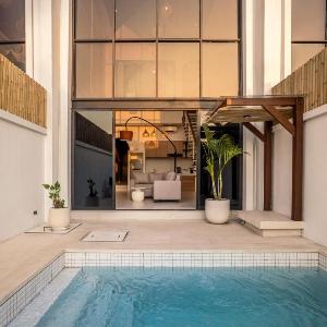Garita - New Sleek 2BR Canggu Villa 10 Mins to Beach Life!