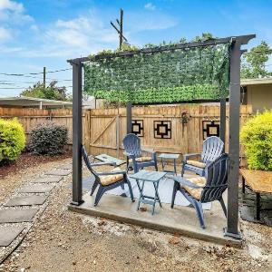 LSU Tiger Den
