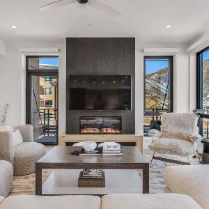 Electric Pass Lodge 302 by Snowmass Mountain Lodging