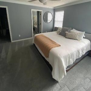 Six Flags Summer Home