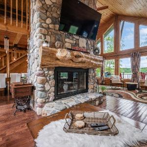 The Hideaway On Little Jay Log Home
