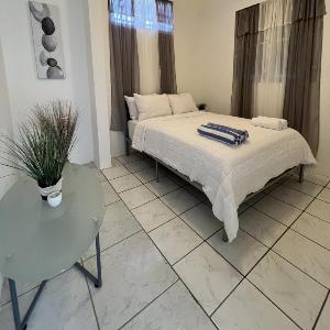 Surfer Steps Apartment