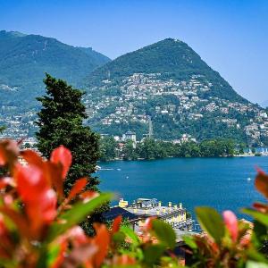 Luxury Lake View Motta Apartment in Lugano