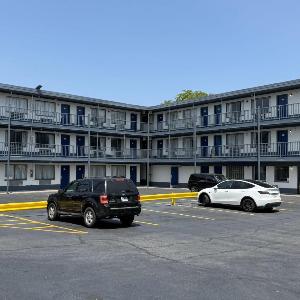 Motel 6 Chicago IL - Halsted