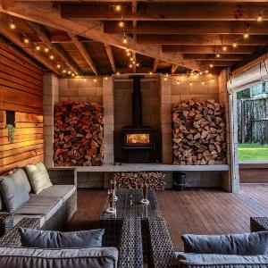 Inn Lewis - Beside the Redwoods with Spa Pool