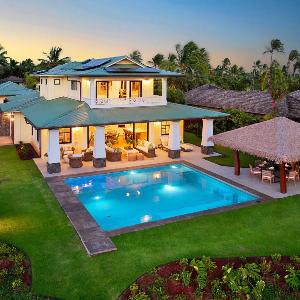 Hale Maia at Kukui ula - Elegant Pool Retreat with Golf Views in Poipu