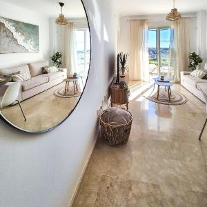 3BR Family apartment with pool