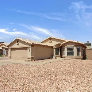 Dog Friendly Phoenix Home - Near Stadium & Westgate
