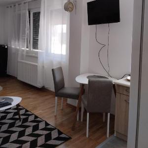 Studio Apartment Telep