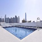 Palette Lavish Apartments at Concord tower with Rooftop Pool