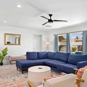 Serene Oasis Escape w/Pool+Spa Heart of Scottsdale
