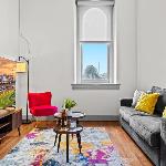 Chic and Comfy Unit w Free Parking Medical District Kentucky