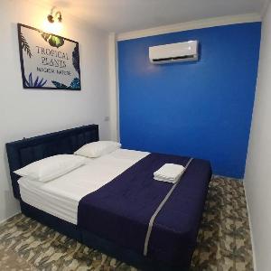 BOSS HOTEL