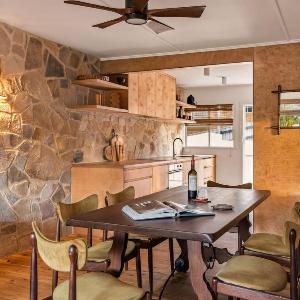 Sundowner Suite No. 1