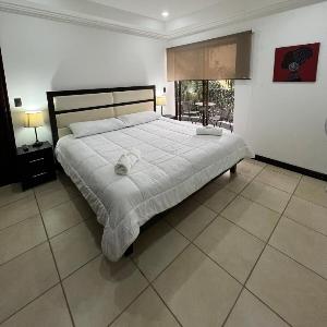 Nice and confortable 2 bedrooms apartment in Escazu