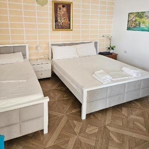 Friends guesthouse