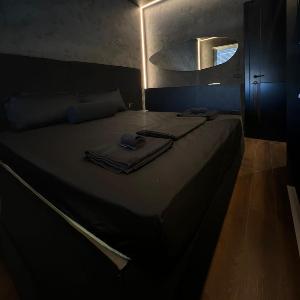 Iunn Apartment 5