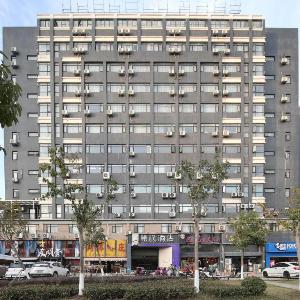 Lavande Hotel Wuhan Wuhuan Sports Center Linkonggang
