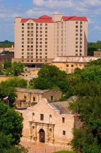 Sonesta ES Suites San Antonio Downtown Alamo Plaza hotel near Henry B. González Convention Center