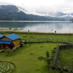 Hotel Lakefront