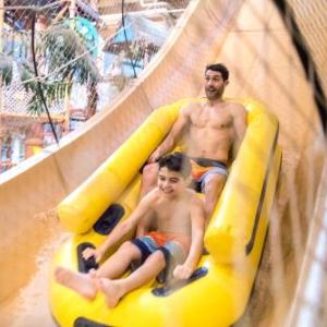 Cedar Point Castaway Bay Indoor Water Park