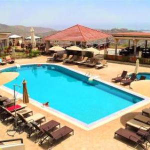 The Country Lodge Hotel