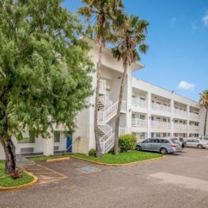 Hotels near Church of Hope Corpus Christi - Motel 6-Corpus Christi TX