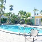 Alexander Palms Court   2 Blocks to Duval Street Florida