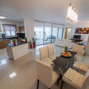 Skylight Megaron