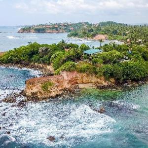 Dinsara Pearl Villa
