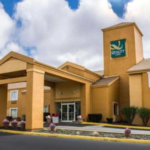 Brunswick Hotels Deals At The 1 Hotel In Oh Quality Inn Brunswick