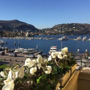 Piazza Cavour - Luxury Lake View Apartment