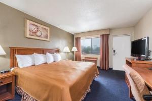 Travelodge by Wyndham Lancaster Amish Country, Lancaster