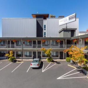 Southwest Athletic Complex Hotels - The Grove West Seattle Inn