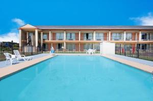 Super 8 by Wyndham Longview/I-20, Longview