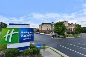 Holiday Inn Express Hotel & Suites Petersburg/Dinwiddie, Petersburg