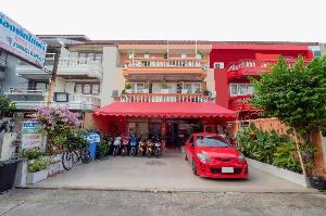 Star House, Pattaya