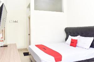 RedDoorz near Alun Alun Wonosobo, Wonosobo