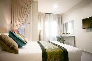 Country Inn, Kulai