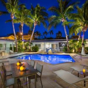 Coffee Butler Amphitheater Hotels - Orchid Key Inn-Adult Only