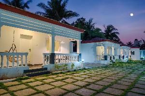 Varuna Inn Banquets & Resort, Madras