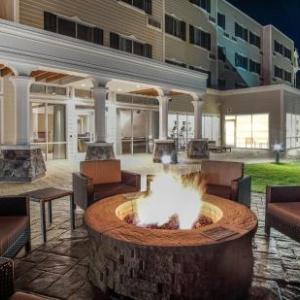 Hotels near Tanglewood Music Center - Courtyard by Marriott Lenox Berkshires