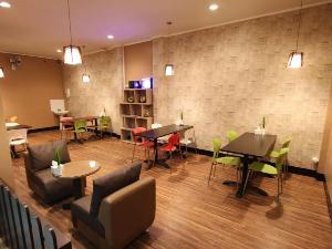 Maktal Hotel Mataram, Senggigi