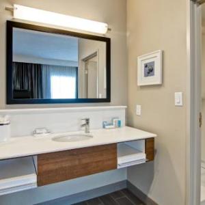 Hampton Inn By Hilton & Suites Grande Prairie Alberta Canada