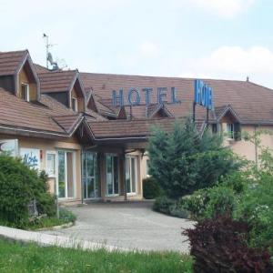 Hotels near Arcadium Annecy - Alpha