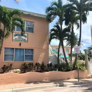 Hotels near IGFA Fishing Hall of Fame and Museum - The Blue Wave